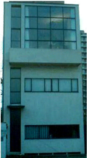Photograph depicting the house designed by Le Corbusier after restoration.